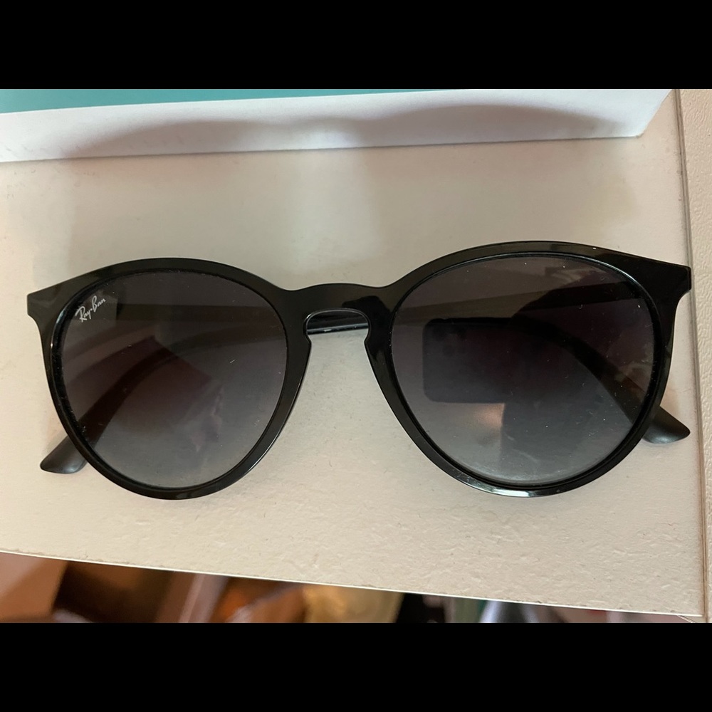 Erika classic style Ray-Ban